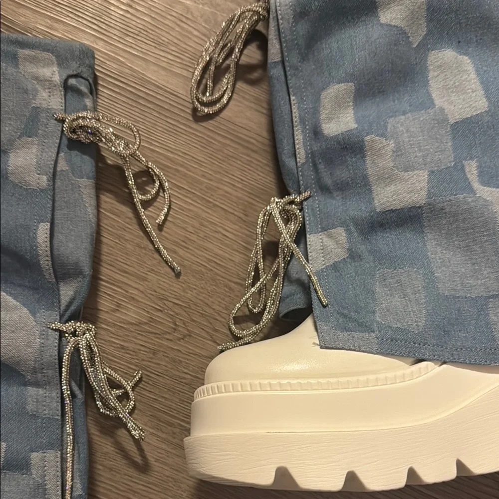 CAPE ROBBIN ❣️ Blue Jean Patterned Rhinestone Lace-Up Women's Boots Sz 7🤩